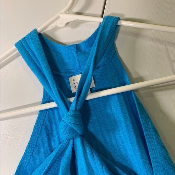 A New‎ Day NEW Medium Turquoise Ribbed Tank Top - Picture 3 of 5